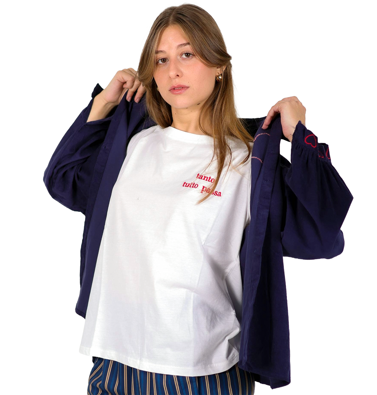 Camiseta con bordado "Tanto tutto passa" ó "Confusa e felice"