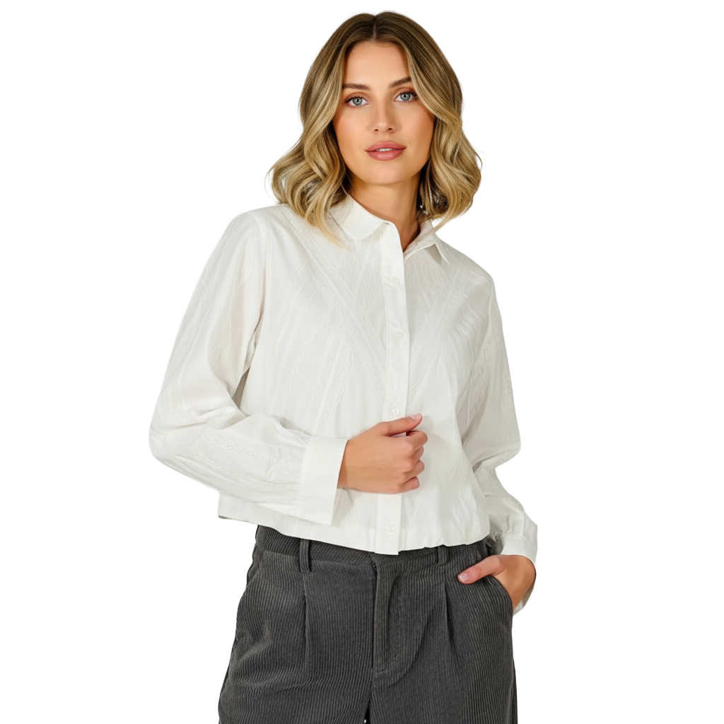 Camisa con apliques de encaje